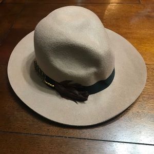 Bebe Women's Felt Hat